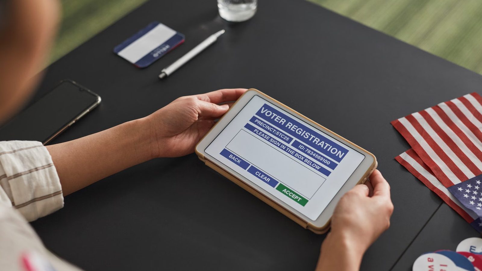 Formularz kontaktowy na ekranie tabletu